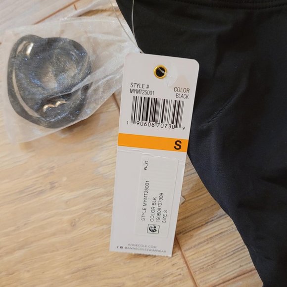 157. Anne Cole top with optional straps. Black. Size S. NWT - Picture 4 of 4